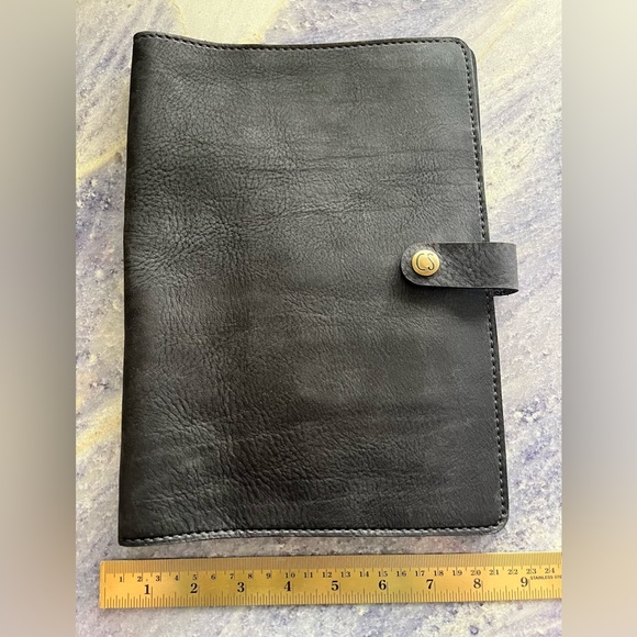 Chic Sparrow Other - New Chic Sparrow B5 Composition TN Folio Creme Black Beauty Leather Cover